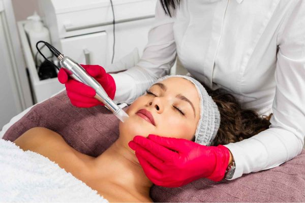 Woman receiving her 3 Sessions of Microneedling Treatment | Manhattan Laser Spa in NYC