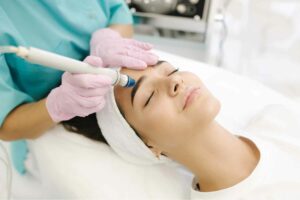 Young girl receiving her Six Sessions Hydrafacial Treatment | Manhattan Laser Spa in NYC